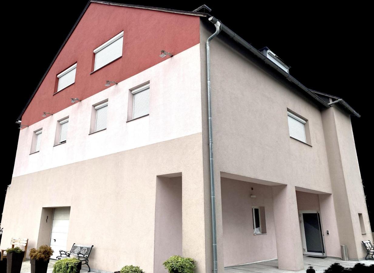 Gaestehaus Leimer Braeu Lenzing ภายนอก รูปภาพ